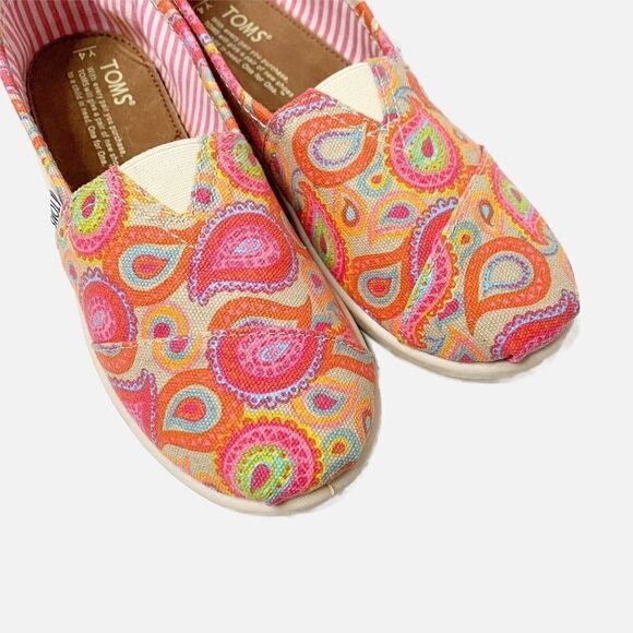 Toms Orange Paisley Print Slip On Flat Shoes Size Youth 4 EUR 36 Blue NEW - Picture 6 of 8